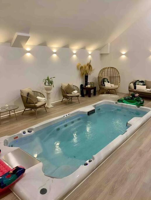 Island Seaview Villa With Swim Spa & Sauna Rothesay Extérieur photo
